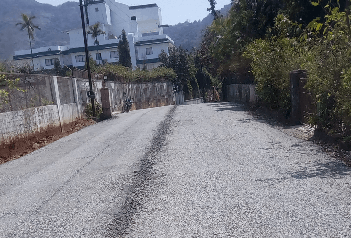 Road Work - WMM Laying