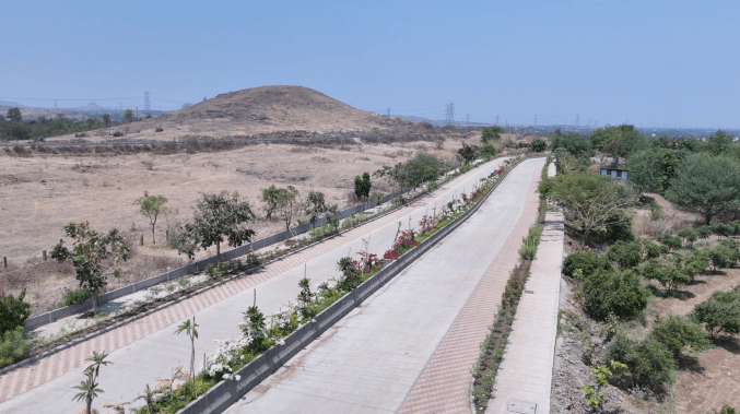 18 MTR Wide Road